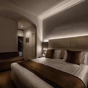  Pensión Trinita Grand